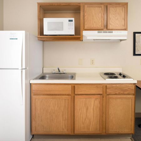 Extended Stay America Select Suites - Wichita - South Екстер'єр фото