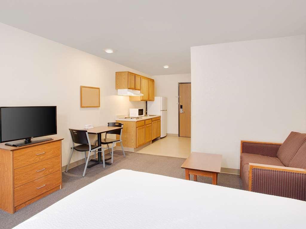 Extended Stay America Select Suites - Wichita - South Номер фото