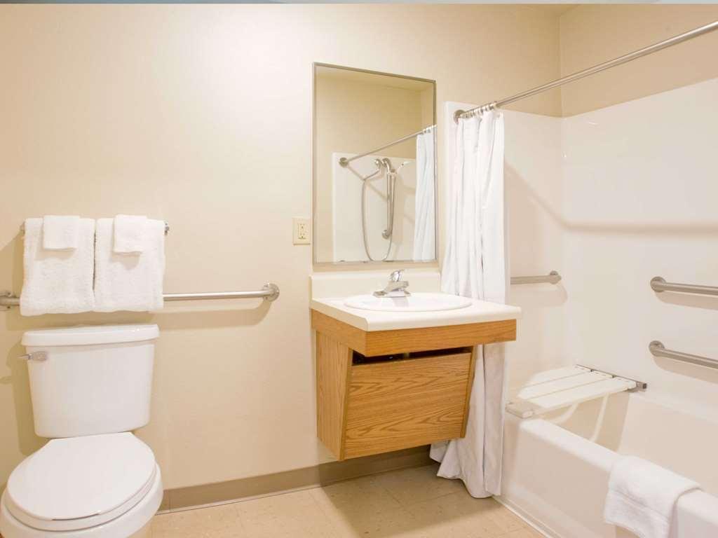 Extended Stay America Select Suites - Wichita - South Екстер'єр фото