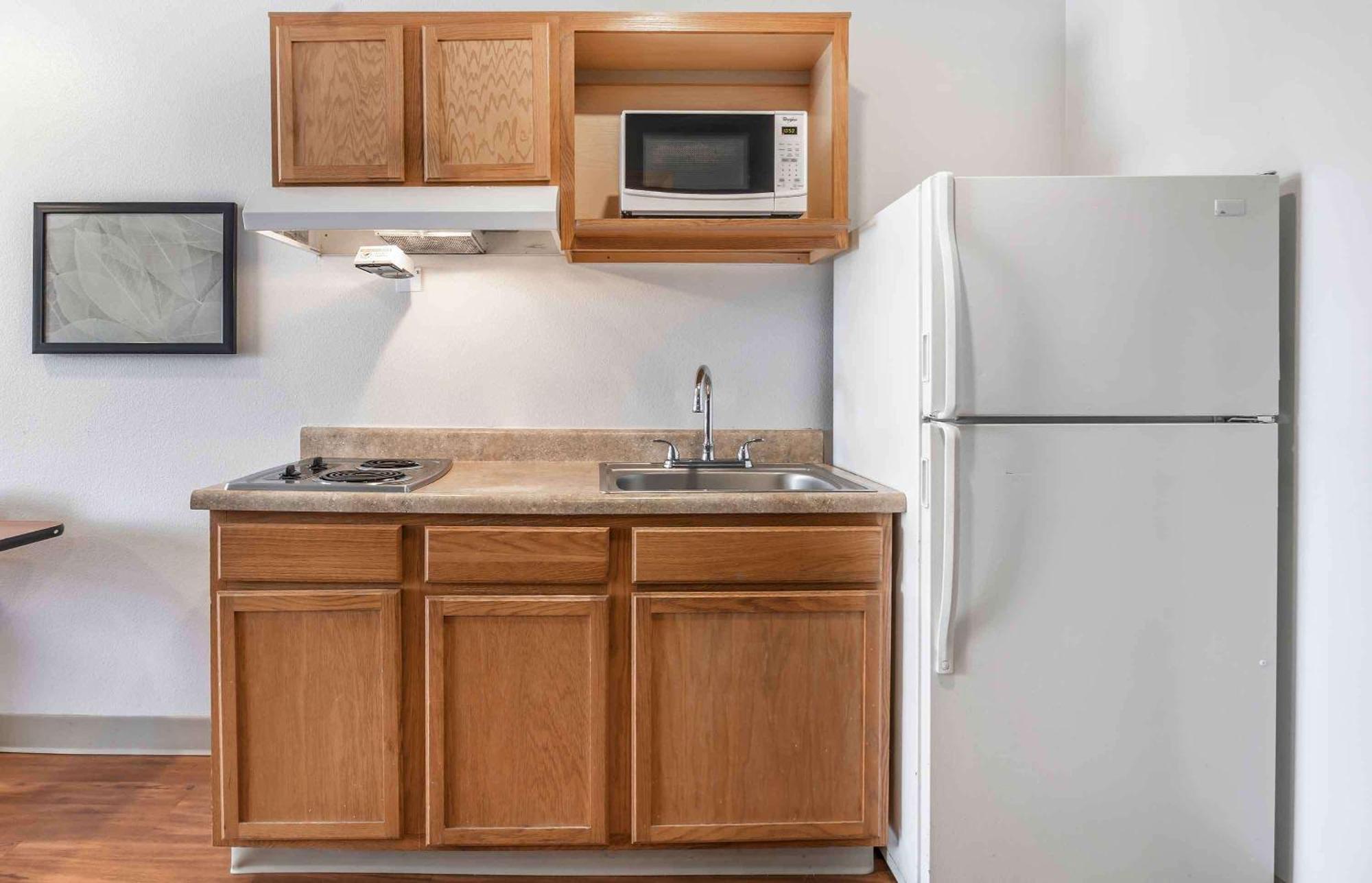 Extended Stay America Select Suites - Wichita - South Екстер'єр фото