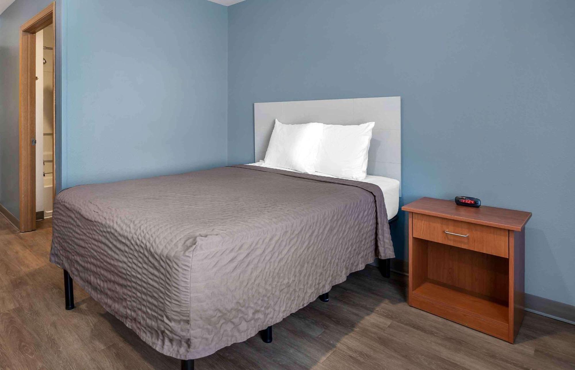 Extended Stay America Select Suites - Wichita - South Екстер'єр фото